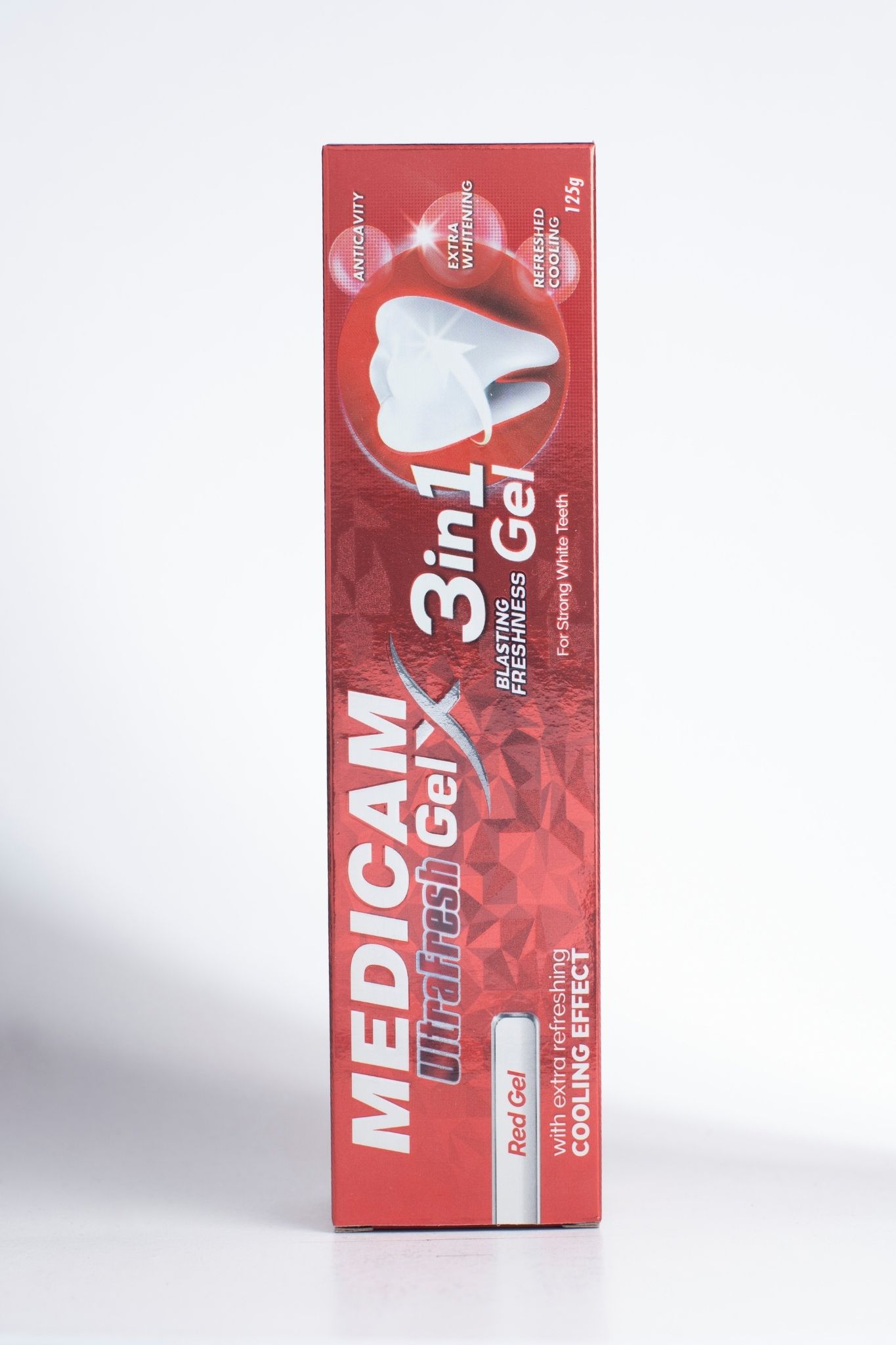 Medicam Ultrafresh Gel 3-in-1 toothpaste carton, red